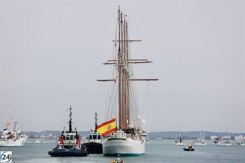 El buque escuela Juan Sebastián de Elcano parte de Cádiz en su 96º crucero de instrucción