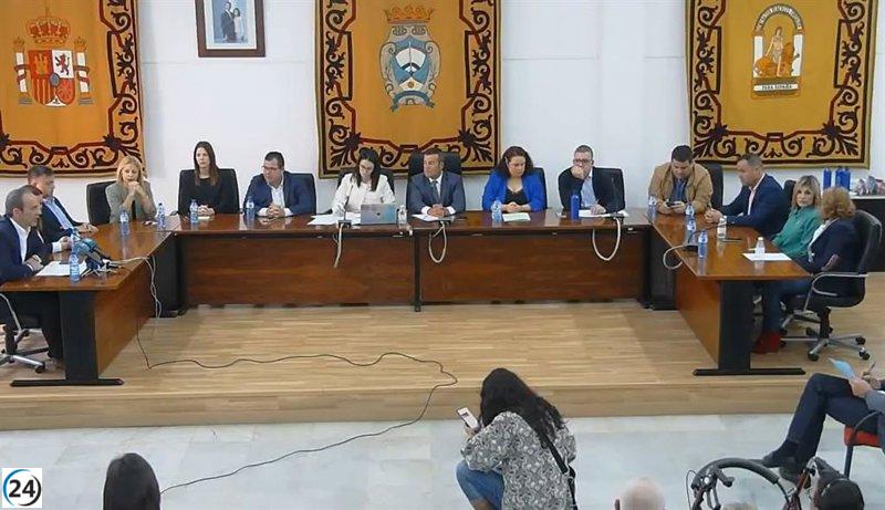 PSOE y Cs desalojan al PP de la Alcaldía de Carboneras (Almería) con moción de censura.