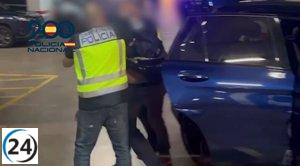 Dos individuos arrestados en Málaga por secuestrar a un ciudadano sueco durante casi un mes exigiendo un rescate de criptomonedas.