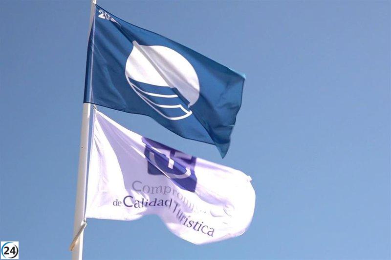 Andalucía consigue récord de 156 banderas azules para sus destinos turísticos costeros