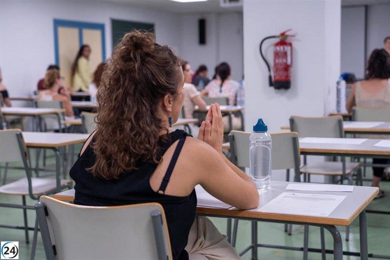 Andalucía combate los retrasos de hasta tres años en las oposiciones.