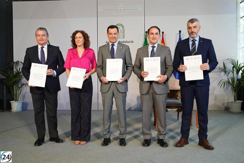 Moreno destaca el nivel de diálogo social alcanzado en Andalucía con el acuerdo para la Ley de Participación Institucional.