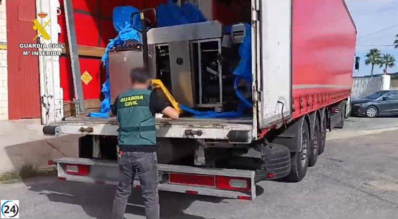 Desmantelan en Alhaurín el Grande una fábrica de tabaco falso; hay diez arrestos.