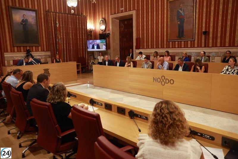 Jaén, a días de su moción, y las capitales andaluzas Sevilla y Cádiz sin presupuestos para 2025.
