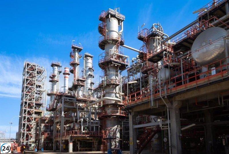 Moeve se une en Huelva para suministrar combustible a hospitales y atender emergencias tras el apagón.