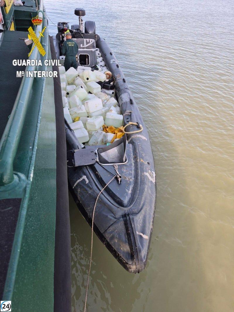 La Guardia Civil lanza intensa ofensiva contra redes narcotraficantes en el Guadalquivir.