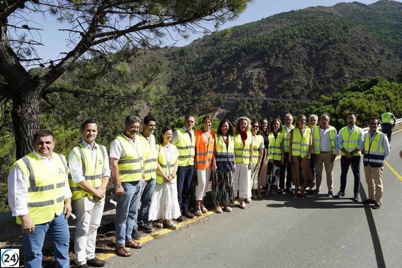 La carretera Ronda-San Pedro de Alcántara reanuda su tráfico a pesar de las obras en curso.