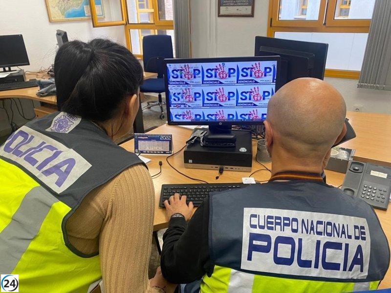 Joven de 17 años arrestado en Málaga por extorsionar a menores con imágenes sexuales.