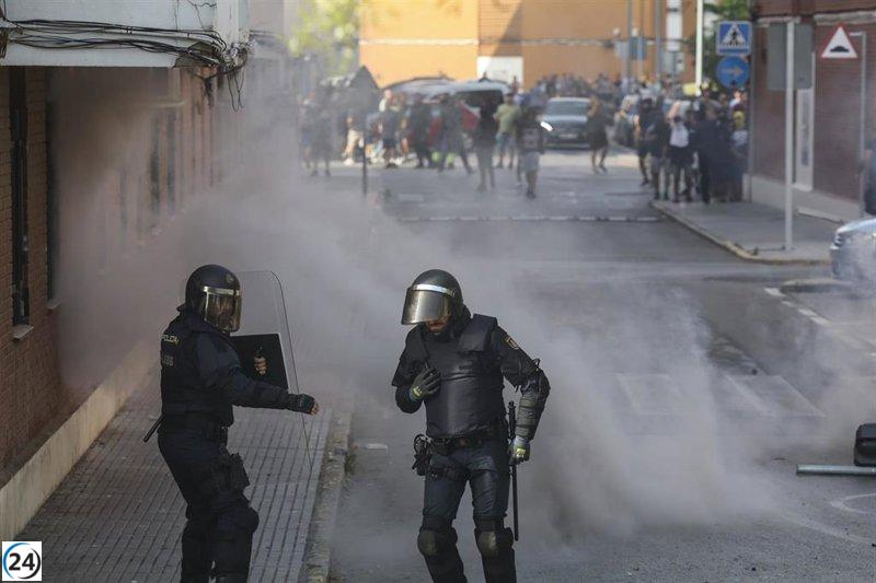 Detienen a un nuevo sospechoso y ya son 24 los arrestados en la huelga del metal en Cádiz.