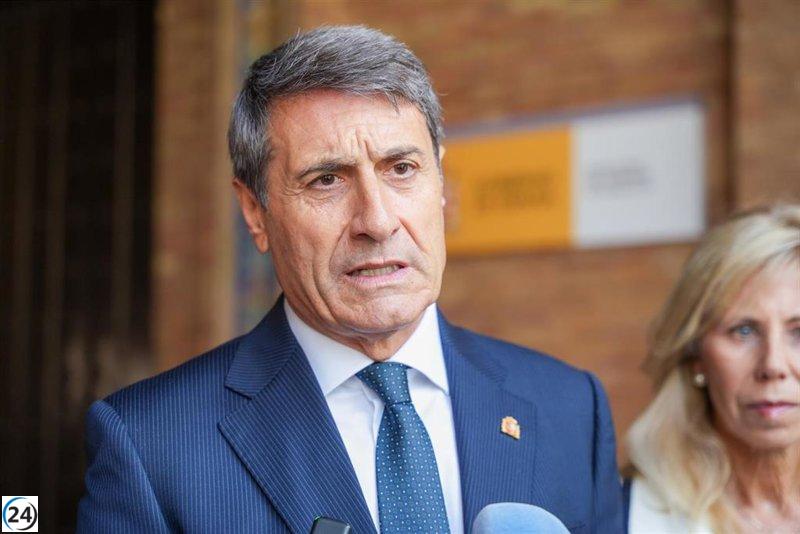 Fernández resalta que el Consejo de Universidades permite a la Junta corregir el enfoque del grado de IA en la UGR.