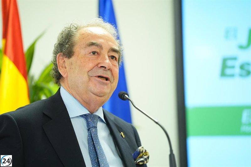 El hermano mayor de la Macarena exige a los medios respeto y tomará acciones contra el trato burlesco.