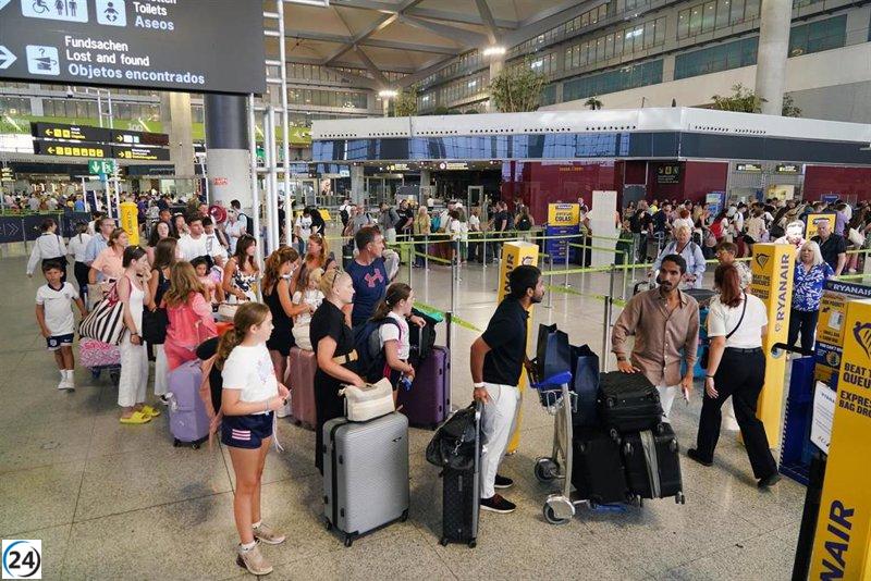 Aeropuertos de Andalucía inician agosto con 3.333 vuelos programados, de los cuales 2.342 son internacionales y casi todos desde Málaga.