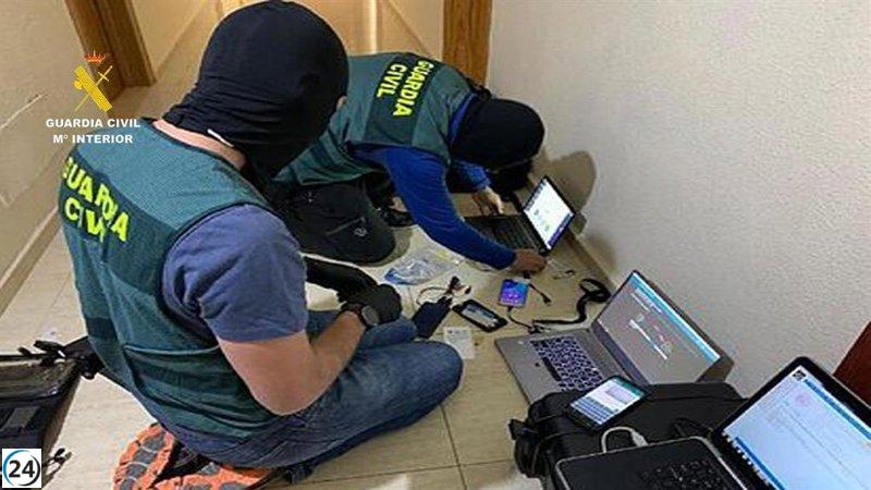 Desmantelan red internacional de narcotráfico en Sevilla; cinco arrestos por la Guardia Civil.