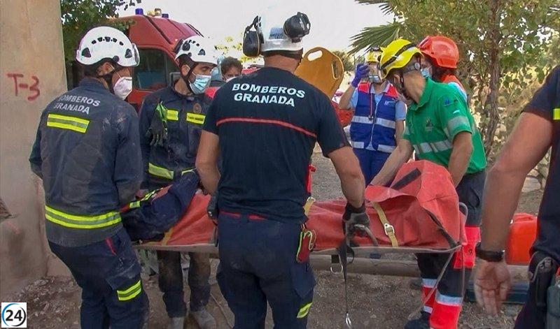 Tragedia en Pinos Puente: Dos trabajadores pierden la vida en incendio de planta de aceite.