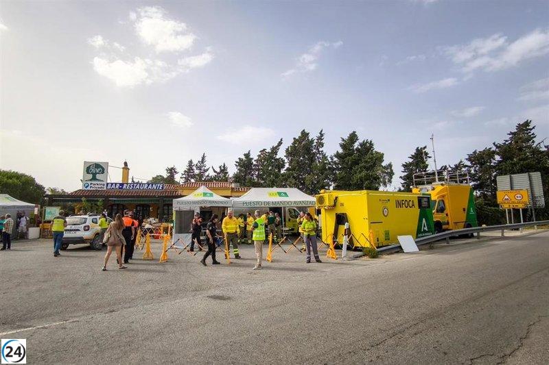 Infoca moviliza 122 hombres y 13 vehículos para combatir incendios en varias regiones.