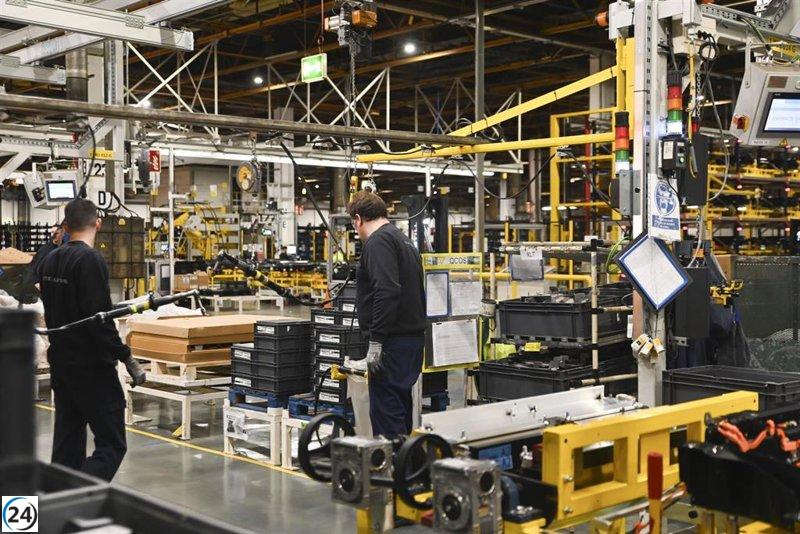 Caen un 6,1% los precios industriales en Andalucía en julio.