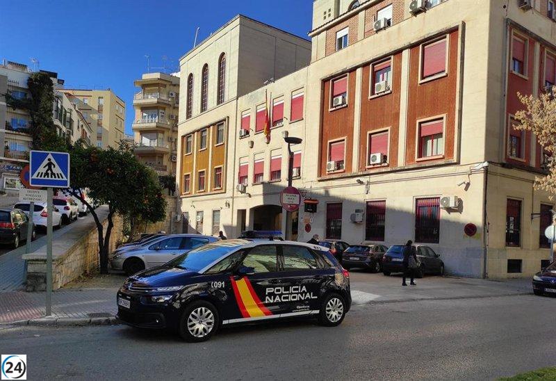 Arrestan a un individuo en Sevilla por manipular notas en la plataforma educativa Séneca.