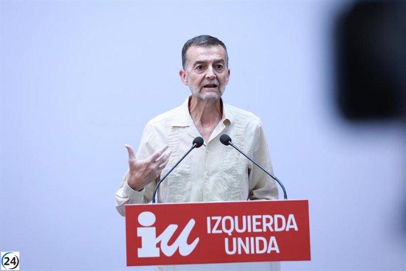 Maíllo insta a la Junta a cumplir con la reubicación de menores migrantes, calificándolo de