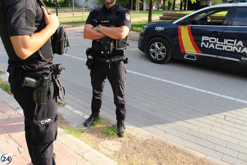 Desmantelan en Málaga y Algeciras un cargamento de hachís oculto en melones y muebles, gracias a la colaboración de Marruecos.