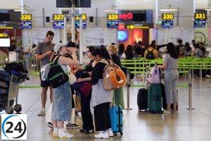 Aeropuertos de Andalucía alcanzan 3,74 millones de pasajeros en septiembre, destacando récord en Málaga y Sevilla.