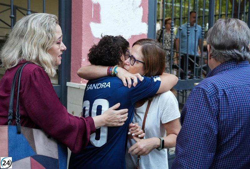 Estudiantes convocan huelga este martes por el acoso escolar tras el caso de Sandra Peña.