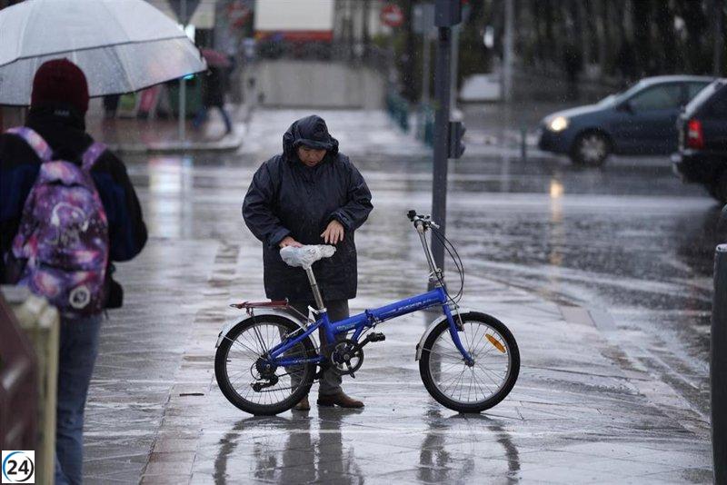 Andalucía registra más de 150 incidentes por lluvias; Huelva, la más afectada, con un herido en Gibraleón y personas atrapadas en Ayamonte.