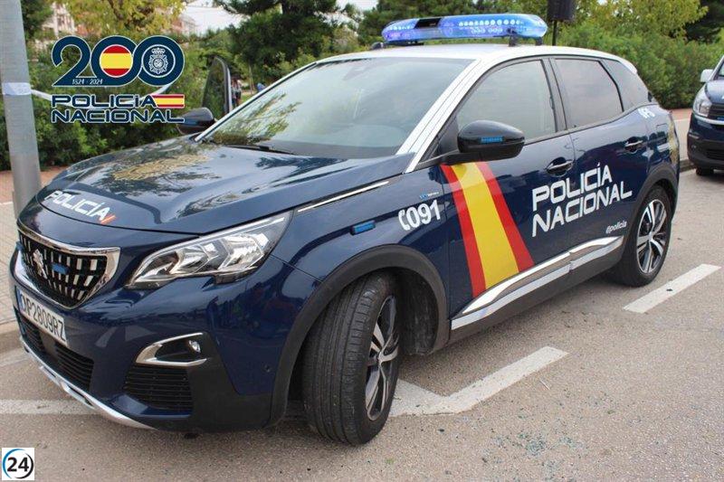 Desgarrador asalto en la Iglesia de San Roque de Almería; se investigan los graves daños.