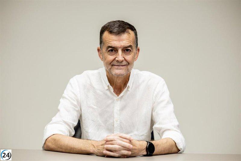 Maíllo (IU) prevé que Moreno pospondrá las elecciones andaluzas ante el escándalo de los cribados.