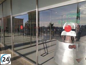 Jurídico en Torremolinos: Jurado enfrenta a hombre por homicidio de su expareja y violencia celosa en 2023.