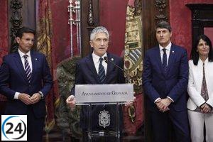 Grande-Marlaska exige respeto por la parodia de la Virgen del Rocío.