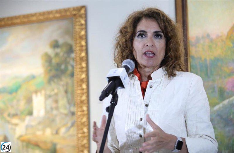 Ministra de Hacienda urge a Andalucía a aumentar ejecución de fondos europeos tras alcanzar solo un 13%.
