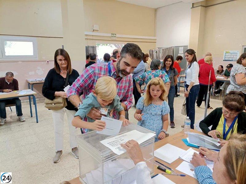 Alcalde de Almería pide normalidad y elección del proyecto adecuado en las elecciones del 28M.