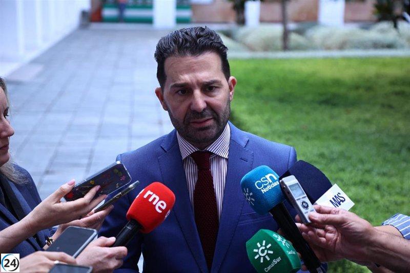 Noel López (PSOE-A) rechaza abandonar la Mesa del Parlamento y afirma su inocencia en caso judicial.
