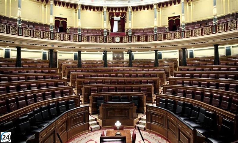 21 partidos buscan escaños en el Congreso y 18 en el Senado de Andalucía, con 7 en todas las provincias.