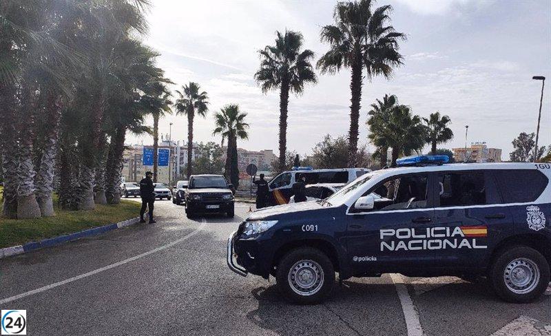 Cuatro ocupantes de un vehículo en Marbella (Málaga) arrestados por posesión de 320 gramos de MDMA en un control policial.