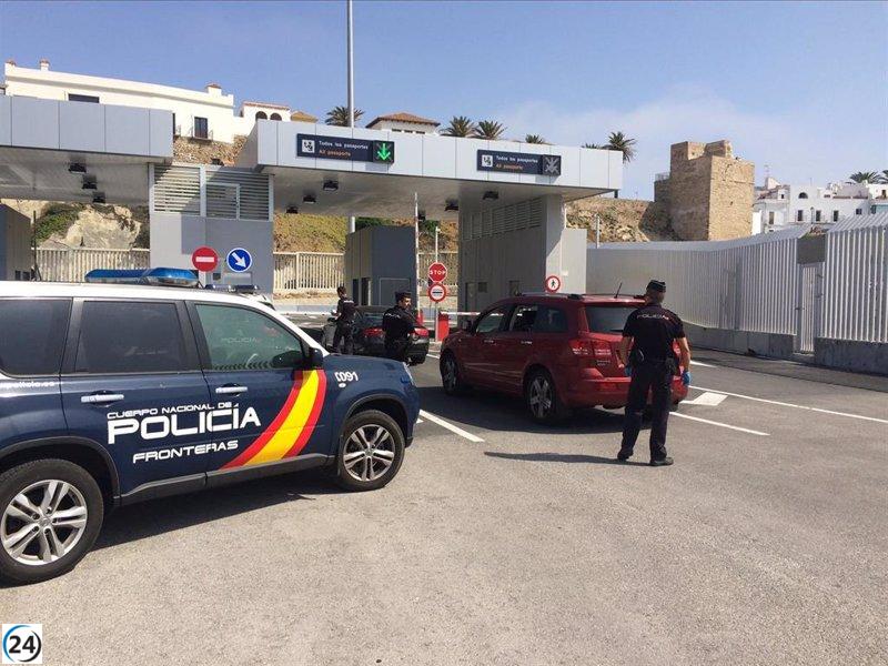 Padres con custodia perdida impedidos de llevar a su hija a Tánger desde Tarifa (Cádiz)
