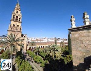 Turista posiblemente multado con 45.000 euros por colisión de dron en Mezquita de Córdoba.