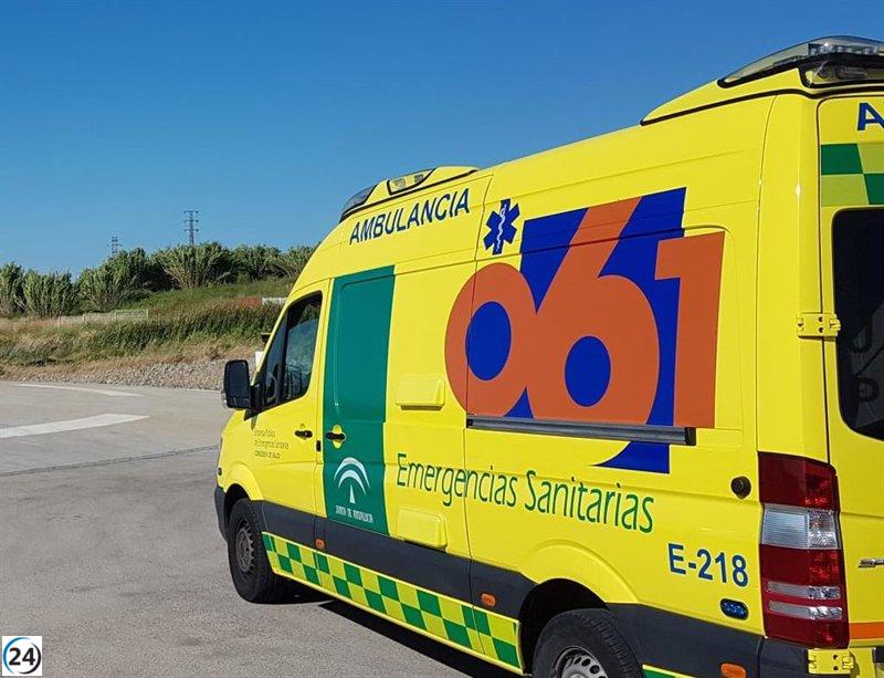 Joven hospitalizado tras violento incidente en partido juvenil de Villaverde, Sevilla.