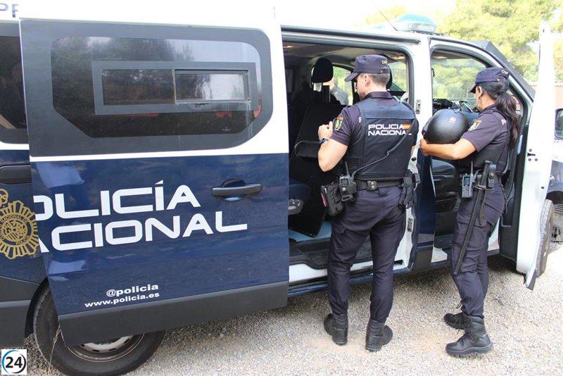 Enfrentamiento pre partido en el Villamarín entre seguidores radicales del Betis y del Osasuna