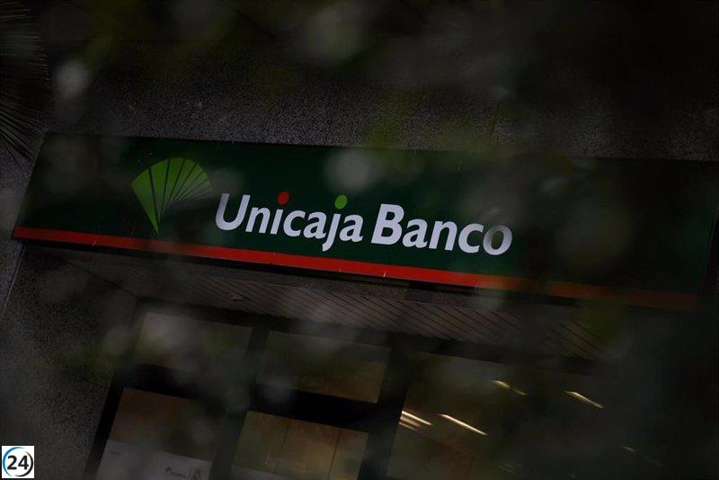 Empresario mexicano Tinajero obtiene ganancias de 74,5 millones al vender su participación en Unicaja Banco