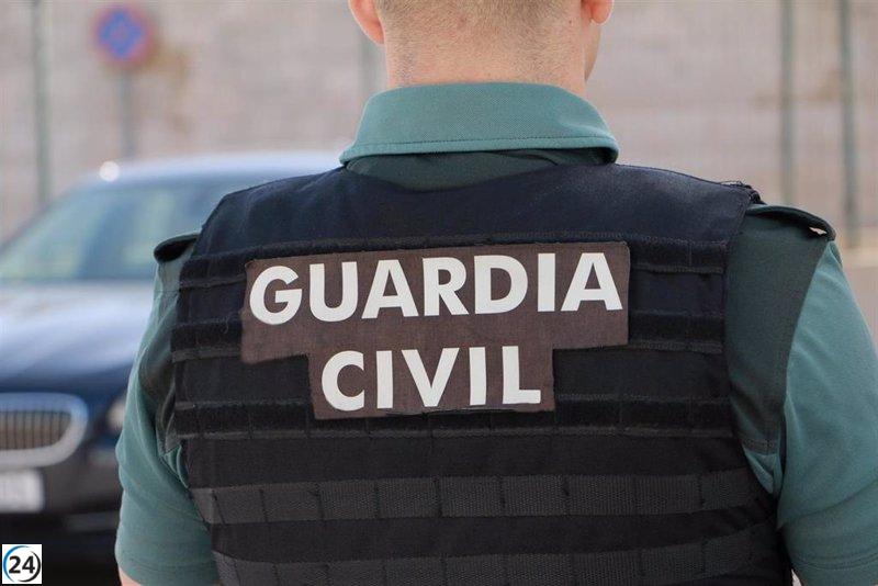 Guardia Civil investiga fatídico suceso: hombre muere a causa de disparos en Alhendín, Granada.