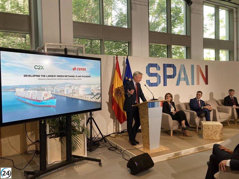 Cepsa y C2X colaborarán en la creación de la planta de metanol verde más grande de Europa en Huelva, inversión de 1.000 millones.