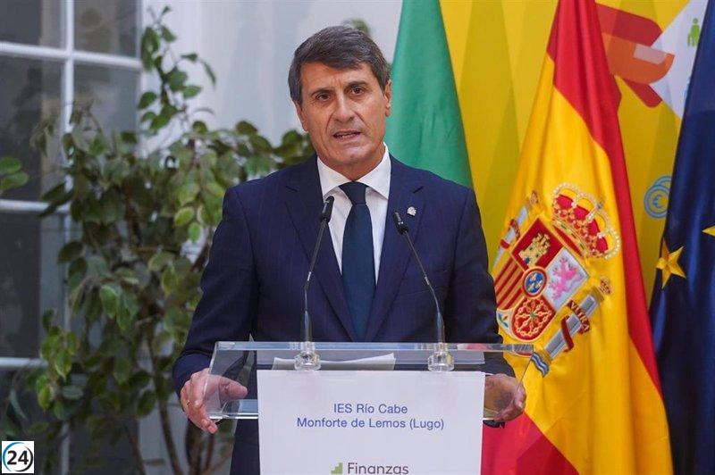 Pedro Fernández reafirma su compromiso como delegado del Gobierno en Andalucía.