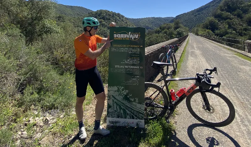 Disfruta de la Vía Verde de la Sierra en bicicleta