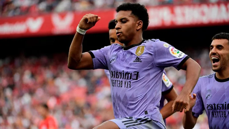 El Sevilla FC golea al Real Madrid en casa