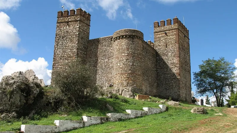 Los castillos y fortalezas en la historia de Andalucía