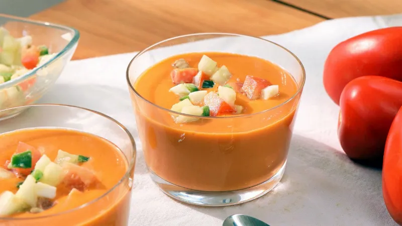 El gazpacho andaluz: una bebida refrescante y saludable